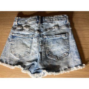 Ariya-Juniors -Waist 24-Cutoff Shorts-Womens-Great Condition